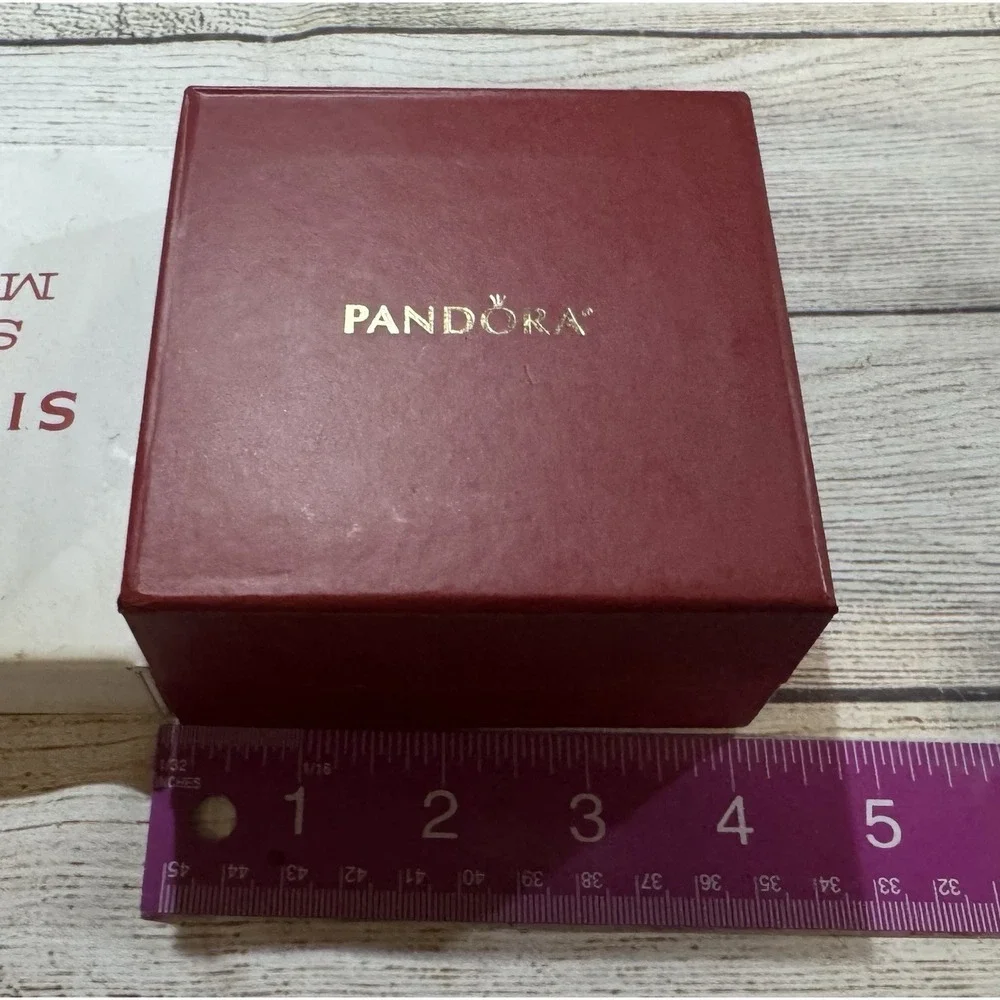 Pandora Jewelry Radio City Music Hall Ceramic Christmas Trinket Box w/Box GTubJ
